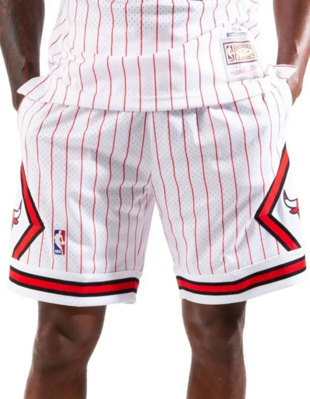 NWOT MITCHELL NESS Chicago Bulls Reload 1995 96 Pinstripe Shorts Mens Large